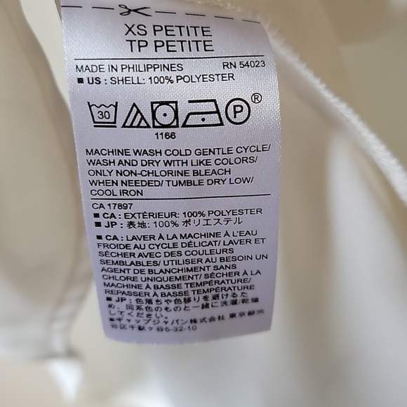 X-Small White Blouse from Banana Republic - Picture 6 of 6